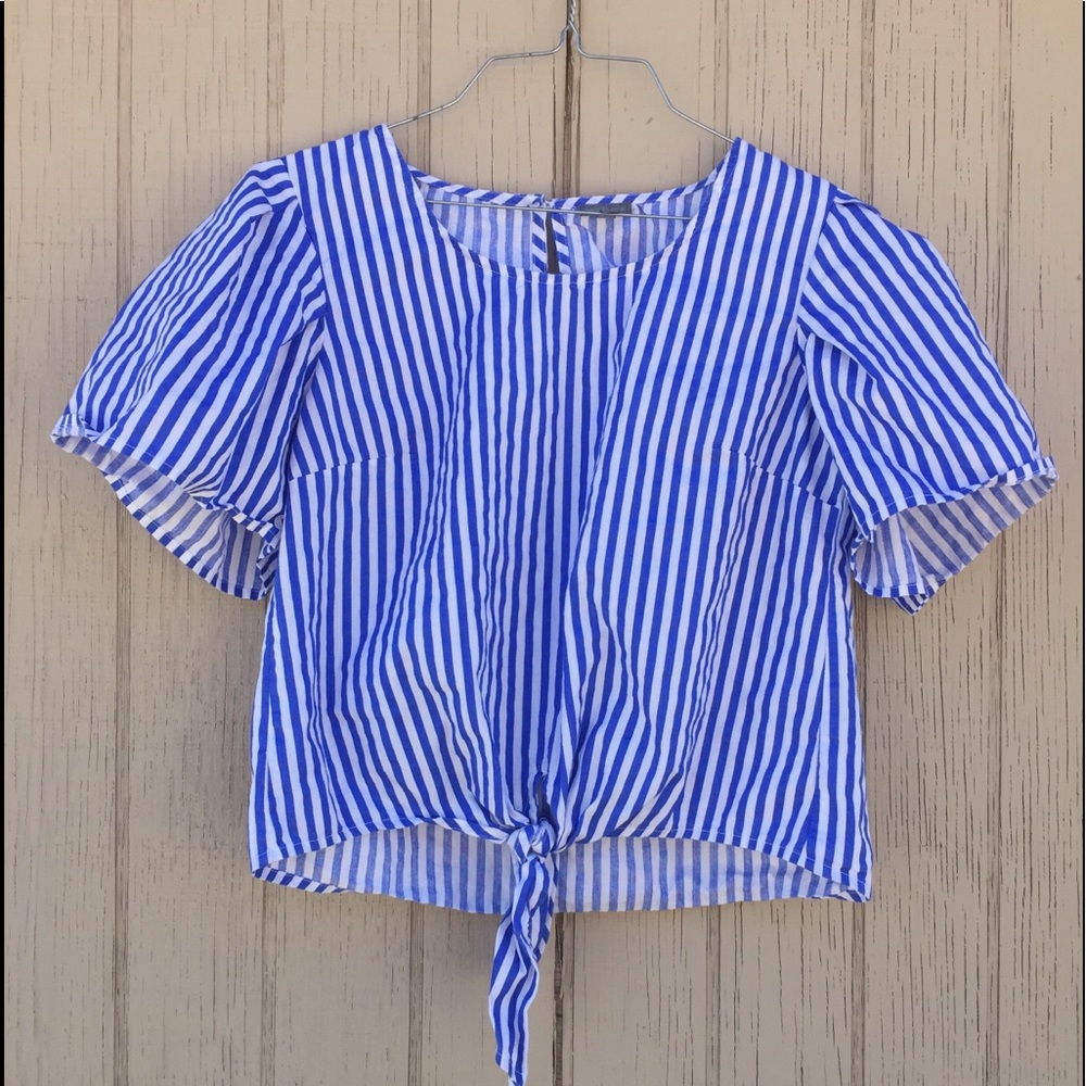 Charlotte Russe Striped blouse - Picture 1 of 8